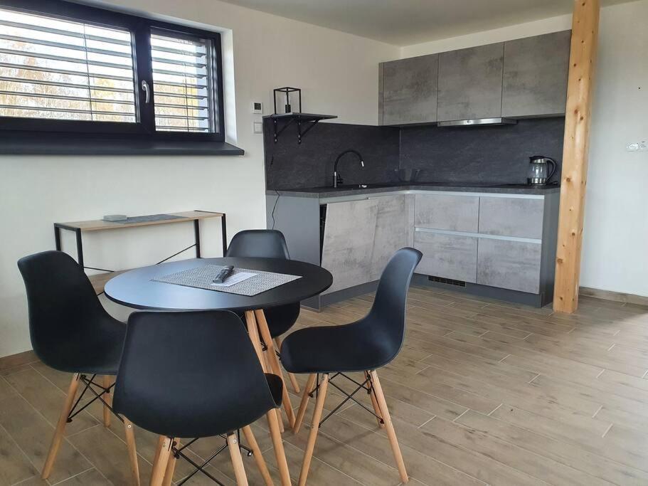 Relax Vila Lipno- Apartman V Podkrovi U Plaze Windy Point Černá v Pošumaví Exterior foto